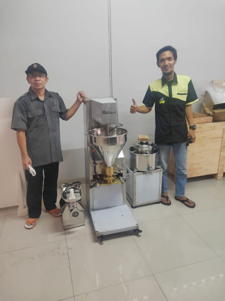 3. Bapak Edi Wibowo - Cengkareng - Mesin Cetak Bakso MBM-300 - Meat Grinder MGD-12A - Meat Mixer MMX-R22 - 17 November 2020