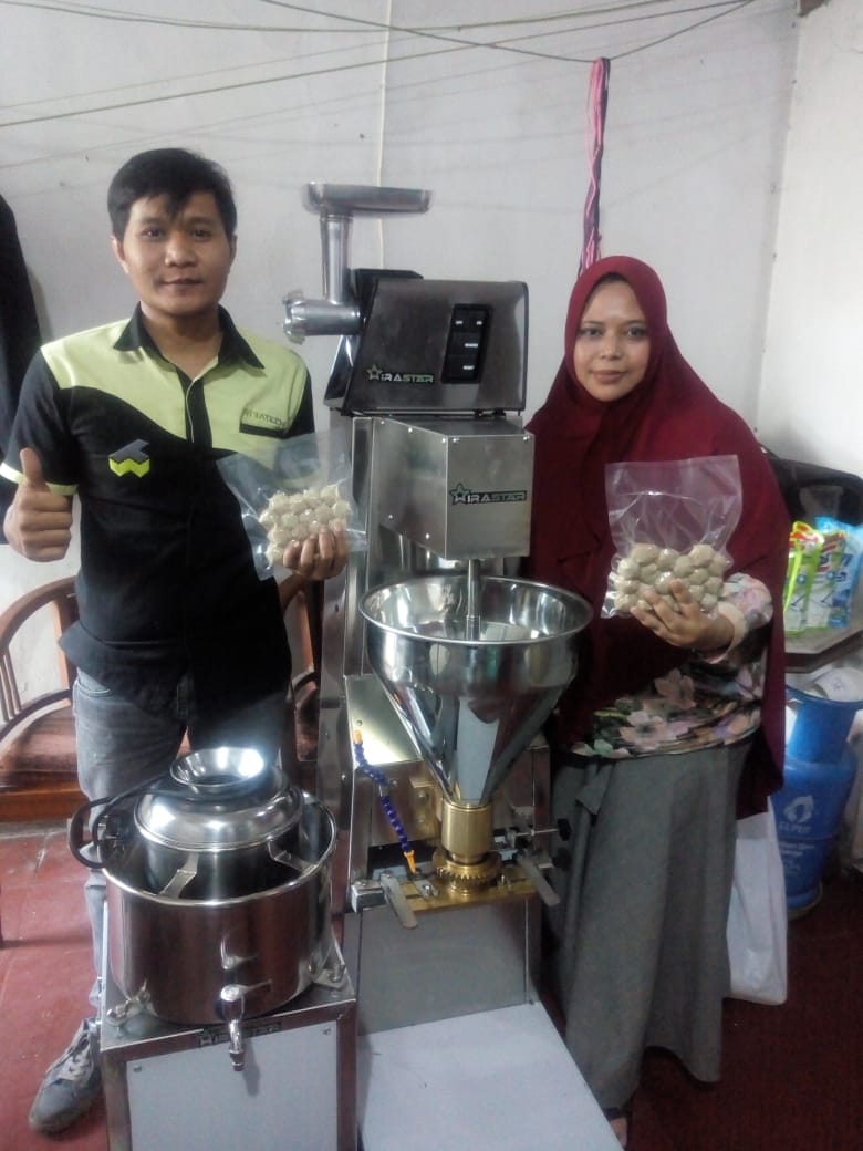 3. Ibu Tina Muthia - Kab. Bandung Selatan - Meatball Machine MBM-300 - Meat Grinder MGD-88X - Meat Mixer MMX-R22 - 7 Juli 2020