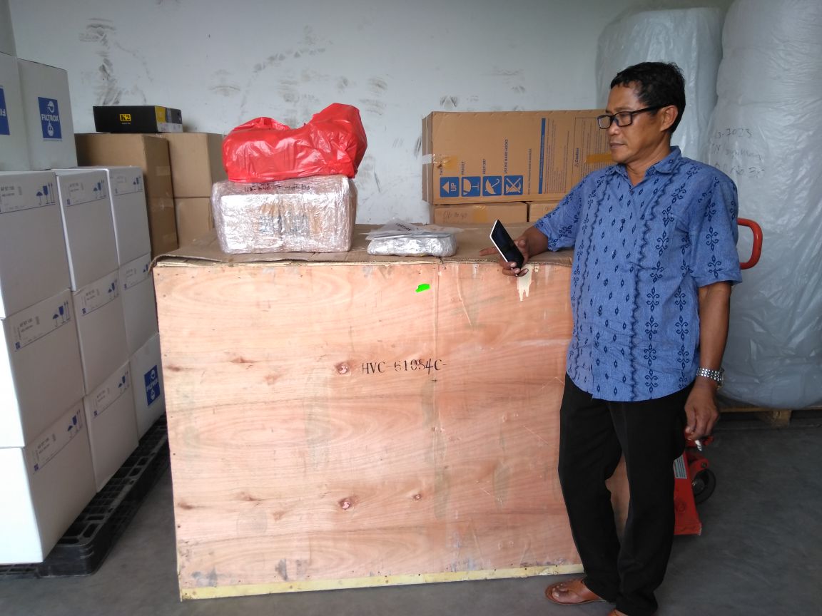 PT. Great Giant Pineapple, Tangerang, Vacuum Sealer