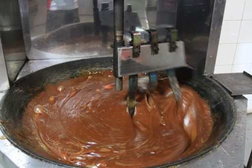 Resep Cara Membuat Dodol Buah, Praktis Tanpa Cara Manual
