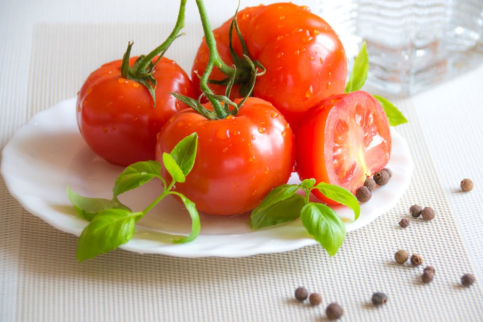 khasiat tomat