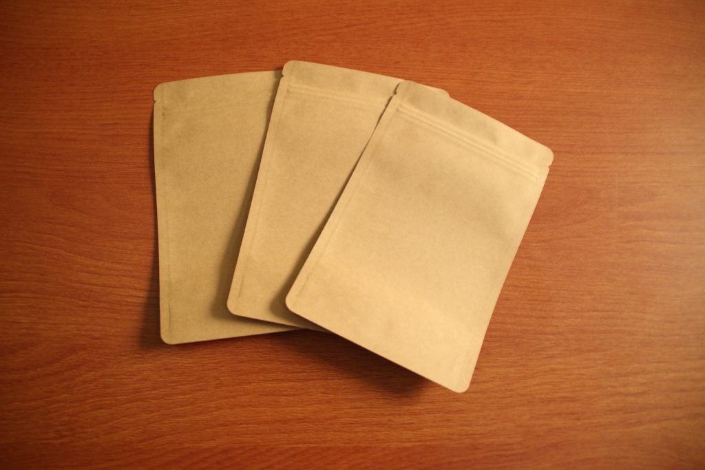 Kraft Stand Up Zipper (10)